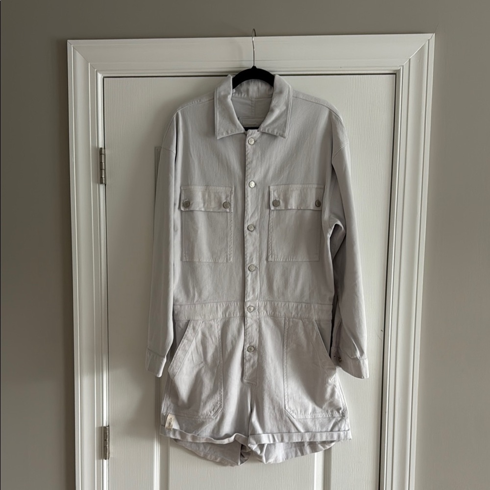 MIKUTA Light Gray Button-Up Jumpsuit